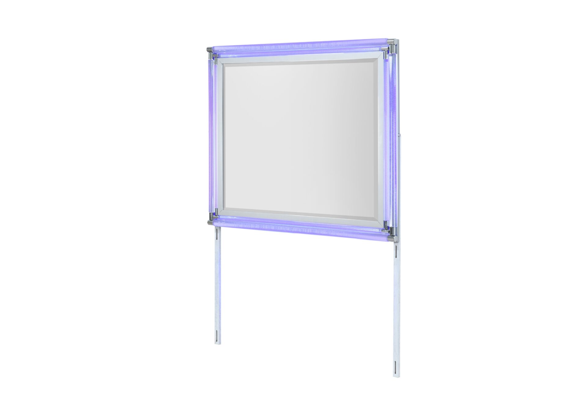 LANDO-SILVER-MR ANGLE